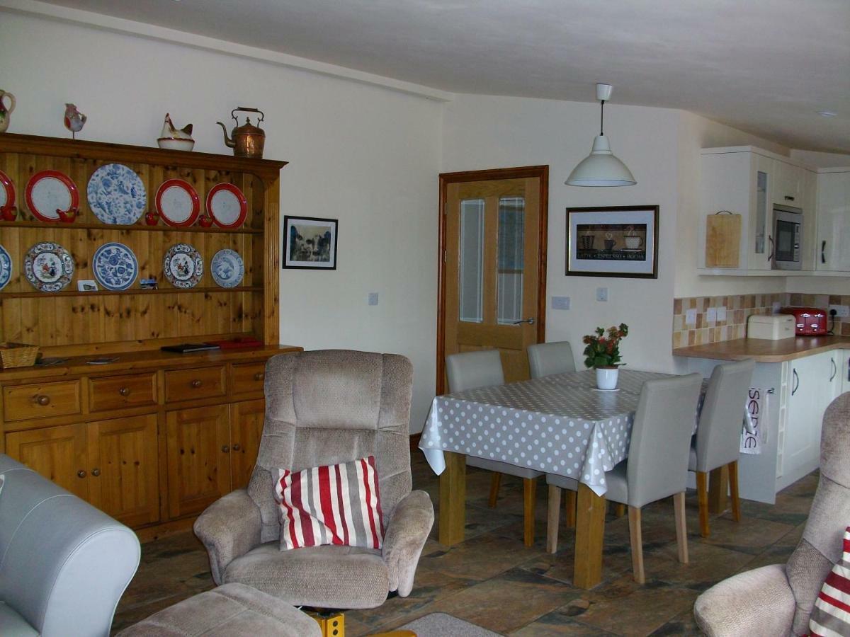 The Old Cowstall Somerton  Extérieur photo